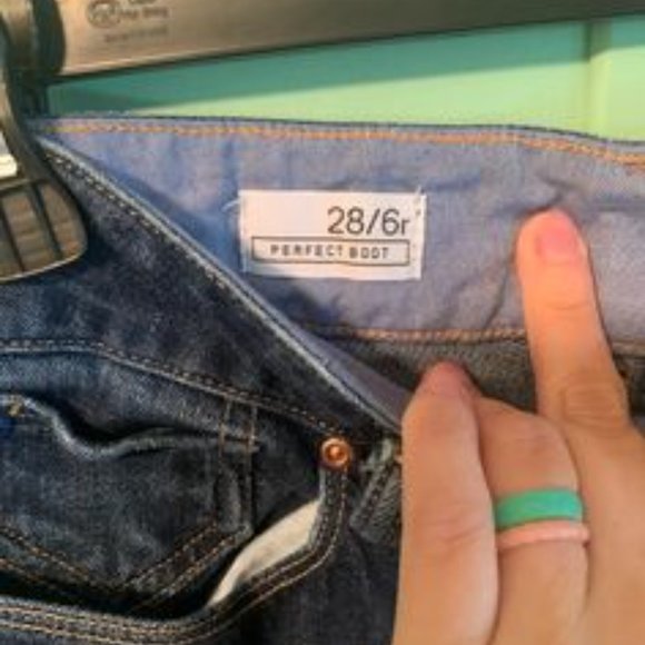 Gap Jeans - Picture 3 of 4